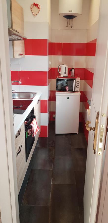 L'Etoile Apartment Специя Екстериор снимка