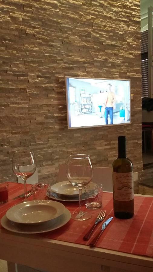 L'Etoile Apartment Специя Екстериор снимка